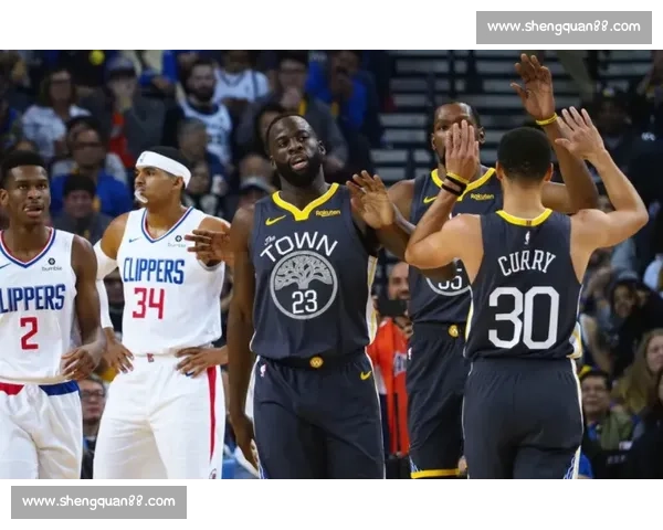 骑士与勇士再度巅峰对决书写总决赛时代传奇篇章篮球历史新的王朝之争